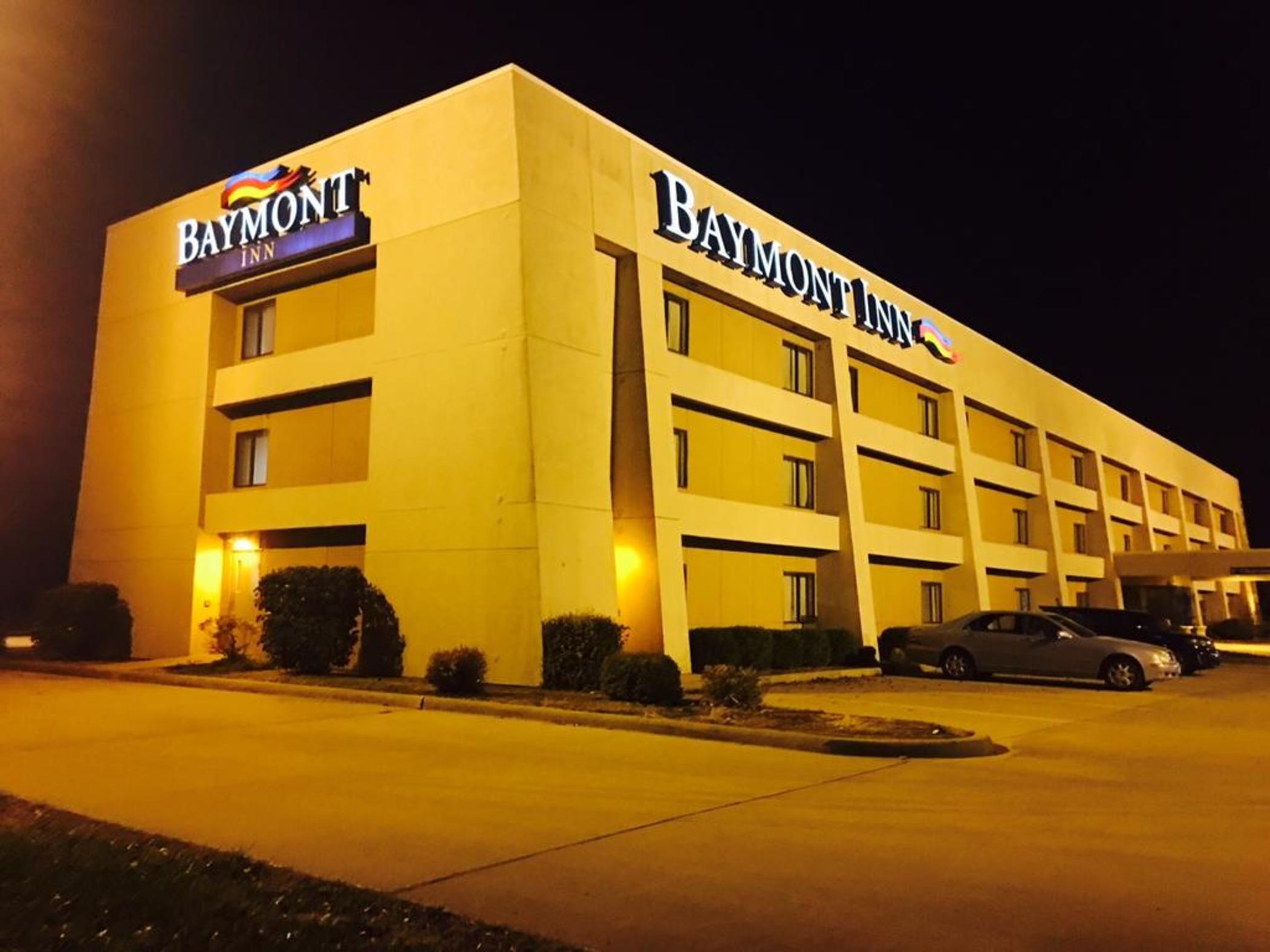 Baymont By Wyndham Paducah Hotel Екстериор снимка